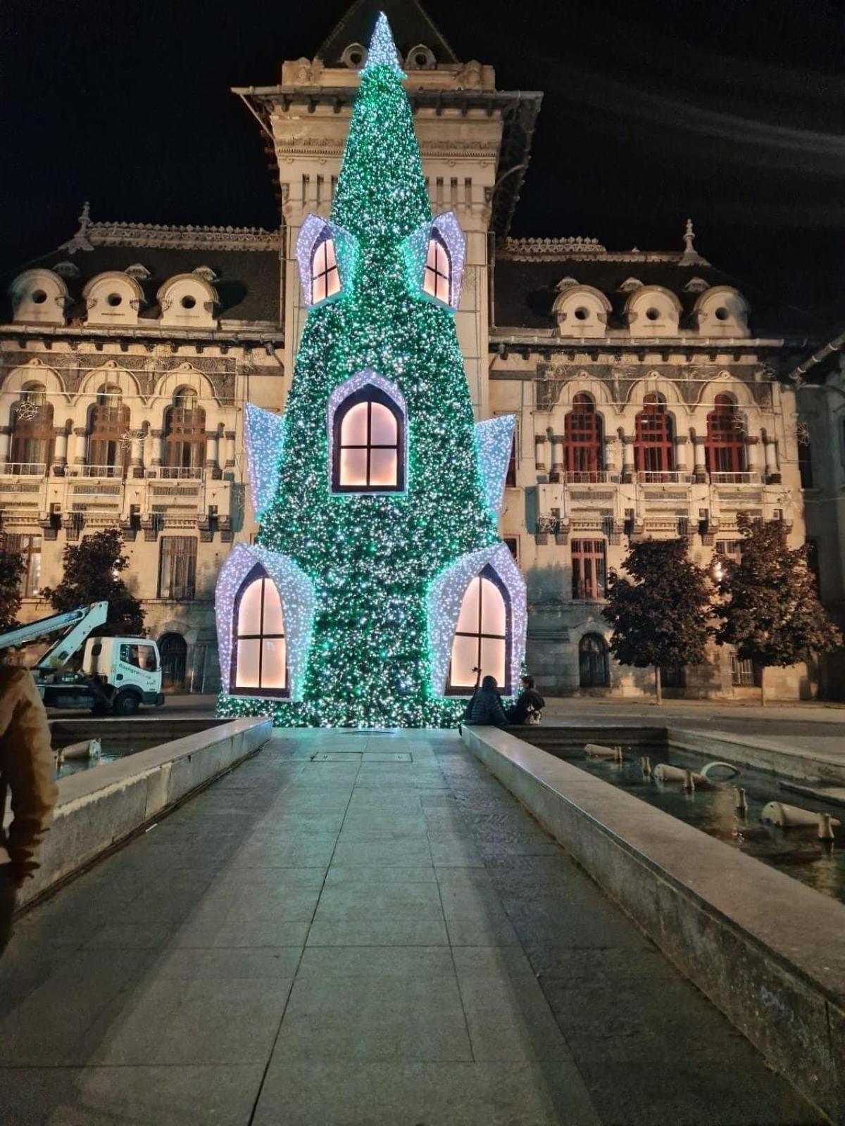 Blue Light Ultracentral كرايوفا المظهر الخارجي الصورة